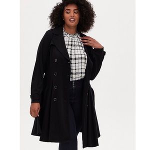 BLACK SWING TRENCH COAT